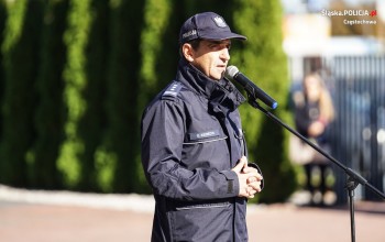 Nowy radiowóz dla Komisariatu Policji w Kłomnicach_2024