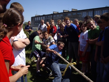 DZIEŃ DZIECKA I DZIEŃ SPORTU W GIMNAZJUM PRZY ZESPOLE SZKÓŁ W MSTOWIE