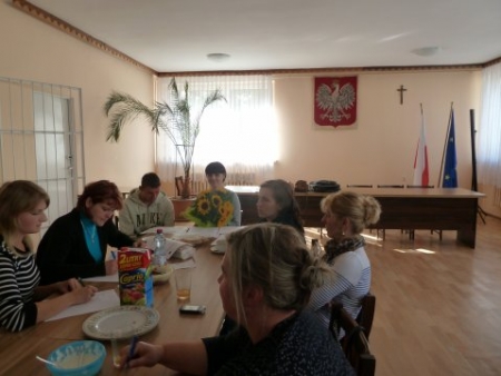 FOTORELACJA ZE SPOTKANIA PODSUMOWUJĄCEGO SZKOLENIE Z PSYCHOLOGIEM